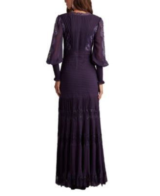  Nyssa Bishop Sleeve Gown