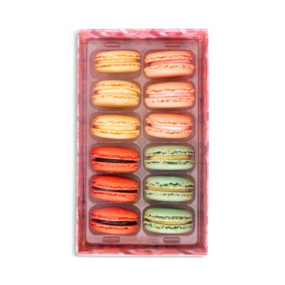 12 Piece La Vie En Rose Macarons