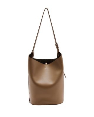 Brant Bucket Bag in Smooth Leather