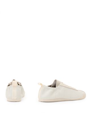 Women's Kenny Runner Lace Up Sneakers