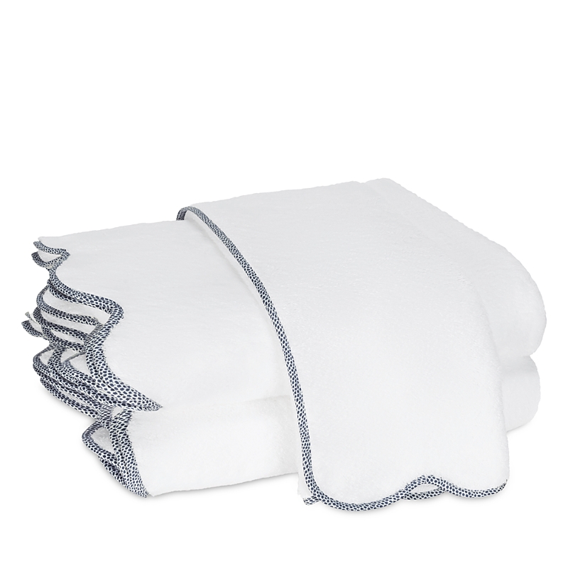 Matouk Jasper Bath Towel In Steel Blue