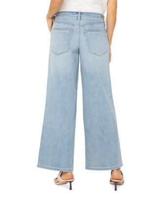 Weekender Relaxed High Rise Jeans in Las Virgenes