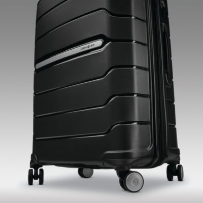 Freeform 2 Piece Luggage Set