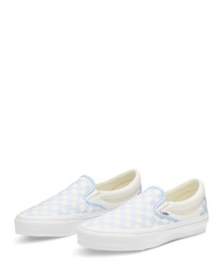 Women&#39;s LX Classic Slip On 9 Sneakers