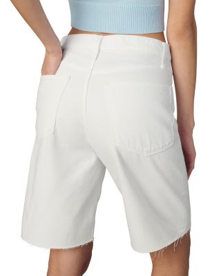 The Ryan Bermuda Shorts in White