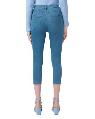 High Rise Ultra Soft Denim Capri Leggings in Medium Wash