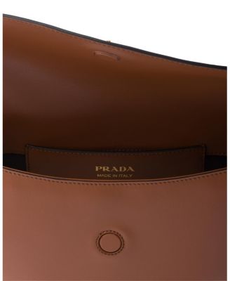 Arque Leather Shoulder Bag with Flap