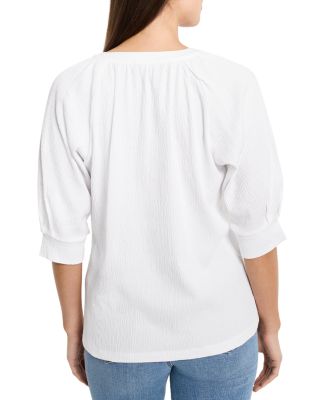 Crinkled Knit Cafe Top