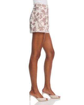 Vivienne Boucl&eacute; Shorts