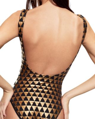 Scoop Neck One Piece Swimsuit