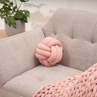 Hugget Weighted Knot Pillow, Medium 1 Lb