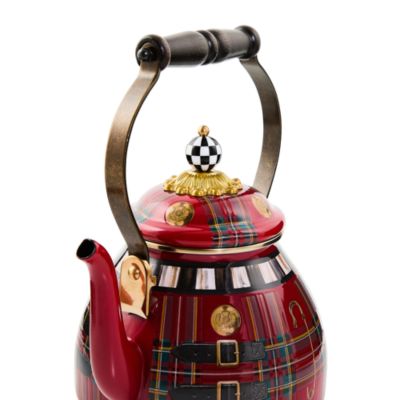 The Kilted 2 Quart Tea Kettle