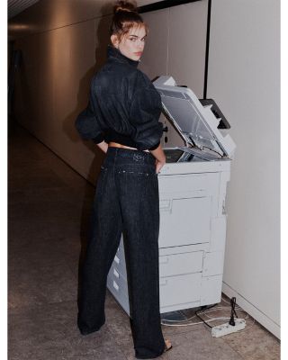 Super Black Mid Rise Wide Leg Jeans in Black