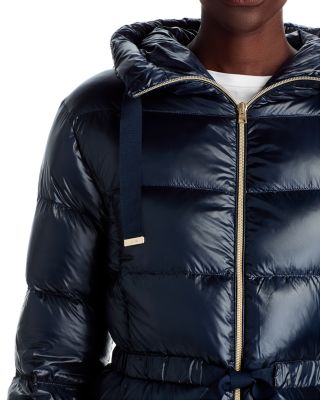 Ultralight Fingertip Hooded Jacket