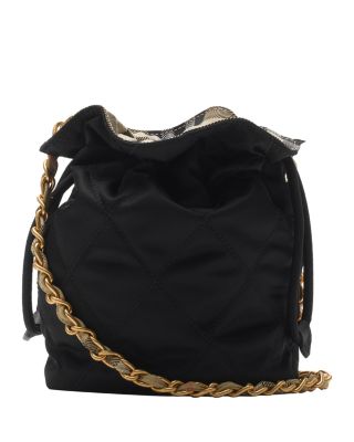 Horseshoe Chain Pouch