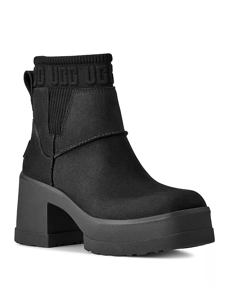Ugg Women's Moxy Chelsea Leather Boots