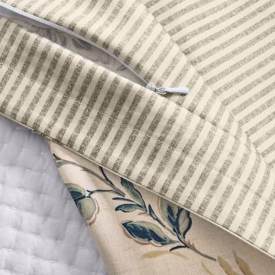 Vivienne Floral Duvet Set, Full/Queen - Exclusive