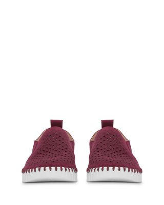 Women's Tulip 140 Slip On Sneakers