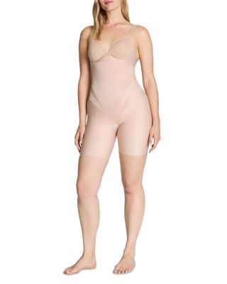SPANXsupersculpt™ Transform High-Waisted Mid-Thigh Short