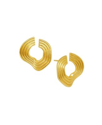 Nara Wave Stud Earrings