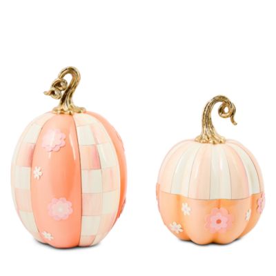 Rosy Check Flower Power Pumpkin