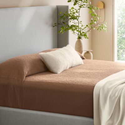 Dappled Vela Classic Coverlet, Full/Queen