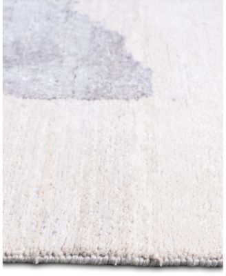 Bloomingdale's Modern M8527 Area Rug, 8'1"x10'1"