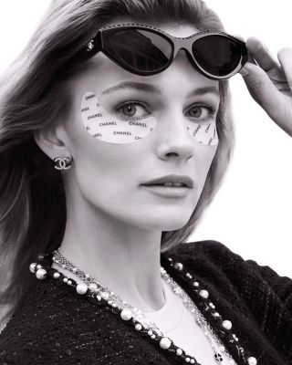 LE LIFT FLASH EYE Smooths - Firms - Tightening Effect