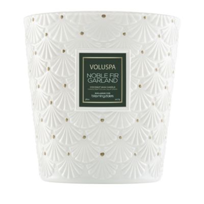 Noble Fir Garland Candle 38 oz. - Exclusive