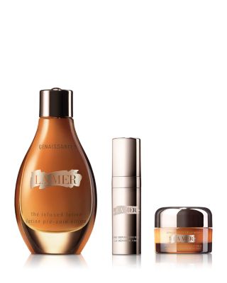 Gift with any $400 La Mer purchase!