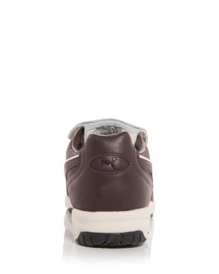 Men&#39;s King Indoor Premium Sneakers