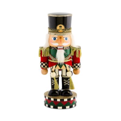 Highland Short Nutcracker