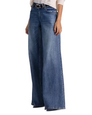 Chic High Rise Wide Leg Jeans in Brooklyn Blue