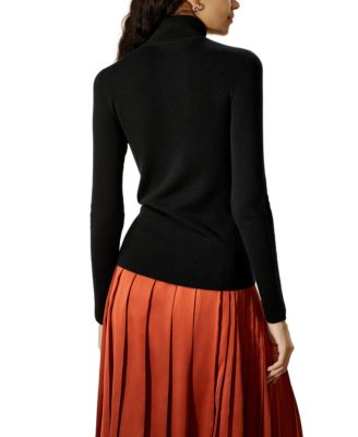 Seamless Silk-Cashmere Blend Turtleneck Sweater