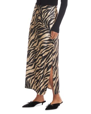 Evy Velvet Maxi Skirt