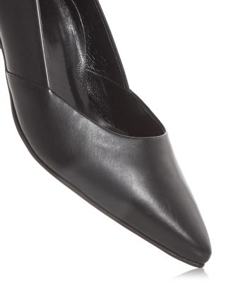 Women's Witt Pumps