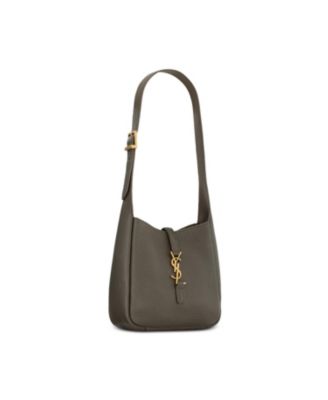  Le 5 A 7 Supple Baby Shoulder Bag In Grained Leather