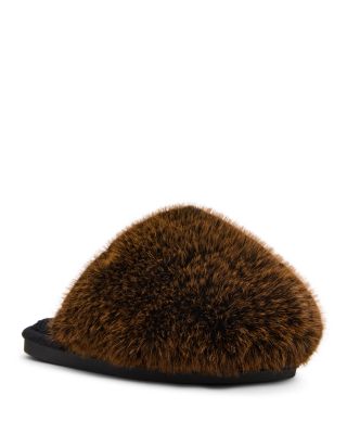 Women&#39;s Poof Slippers
