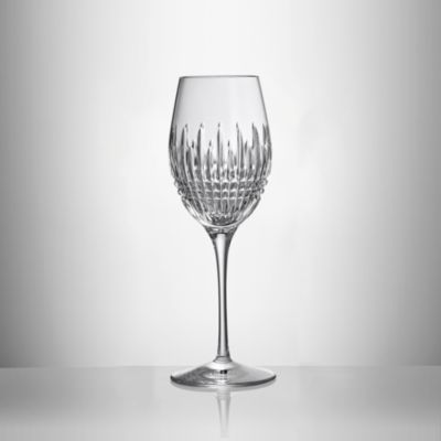 Lismore Diamond Essence Wine Glass