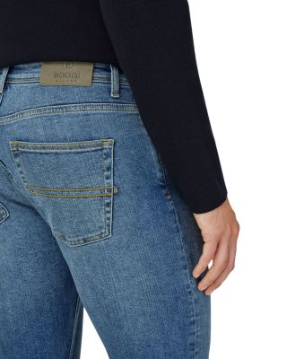 Regular Fit Jeans in Medium Blue