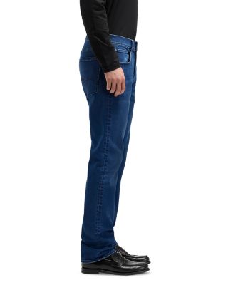 The Straight Fit Jeans in Medina