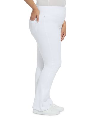 Baby Bootcut Jeans in Black