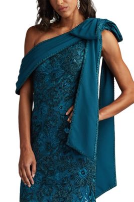 Ishani Bow-Shoulder Gown