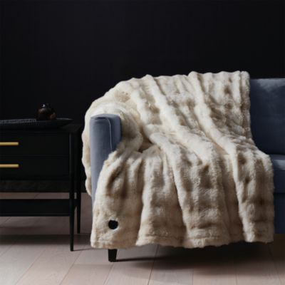 Heated Luxe Faux Fur Throw Blanket - Exclusive
