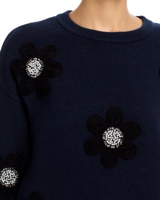Long Sleeved Fuzze Flowers Crewneck Pullover Sweater