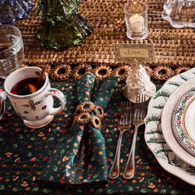 Klara Table Accessories Collection