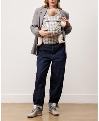  Limitless Baby Carrier