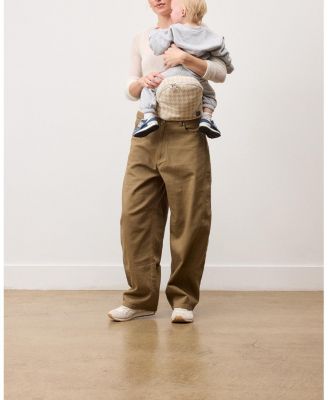  Brio Belt Toddler Carrier