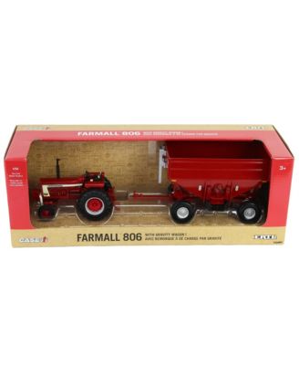 1/32 IH Farmall 806 Tractor with Gravity Wagon - Ages 5-7 Years