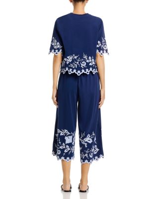 Embroidered Elbow Sleeve Top